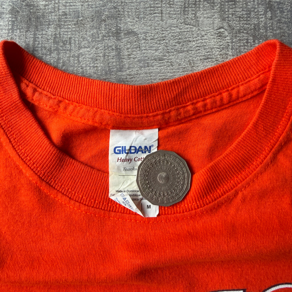Syracuse Basketball Y2K T-Shirt Size M Mens Graffiti Graphic Orange Tee            -C31