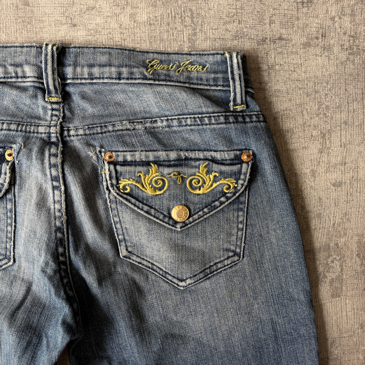 GUESS Womens Y2K Low Rise Flare Jeans Size 27 Blue Denim          -D17