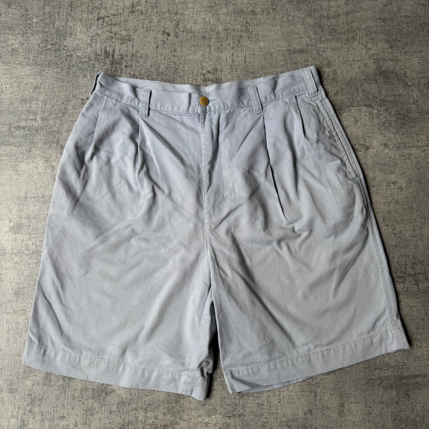 Nautica Y2K Baby Blue Pleated Dress Shorts Size 32 Mens       -G12