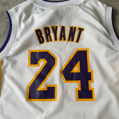 LA Lakers 2013 Kobe Bryant Adidas NBA Jersey Size M Womens White                   -E19