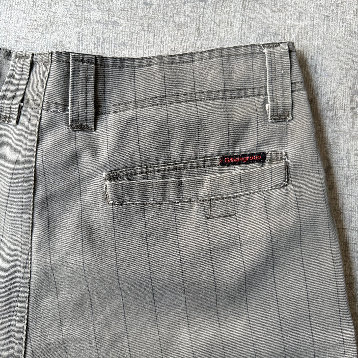 Billiongroup Y2K Baggy Grey Cargo Shorts Size M/32 Pinstripe             -B56