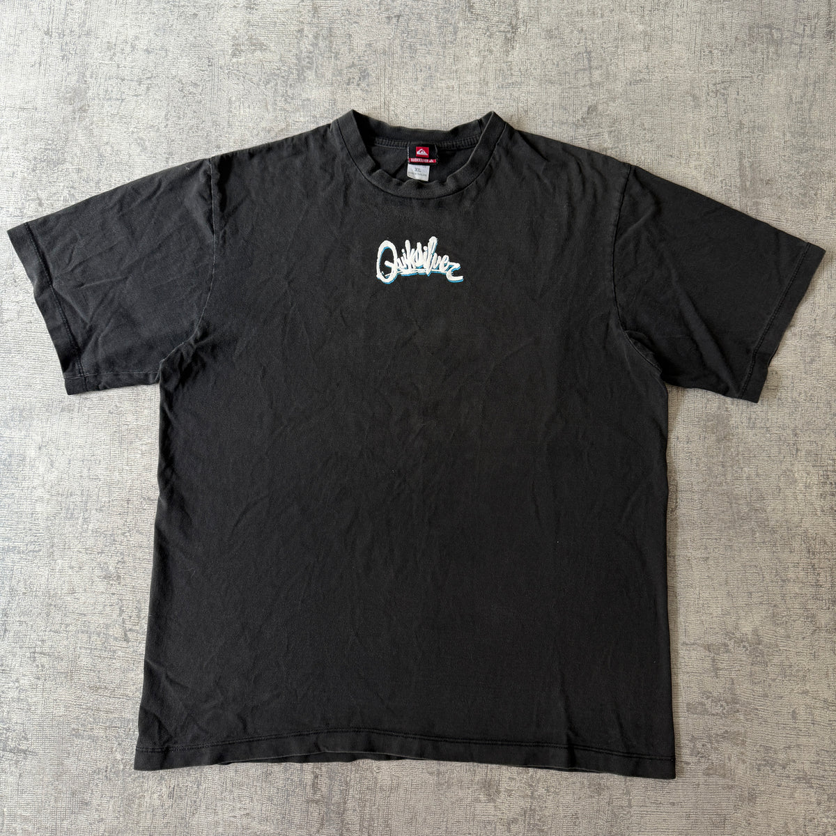 Quiksilver Y2K Black Mens Graphic T-Shirt Size XL Raised Print                 -D68