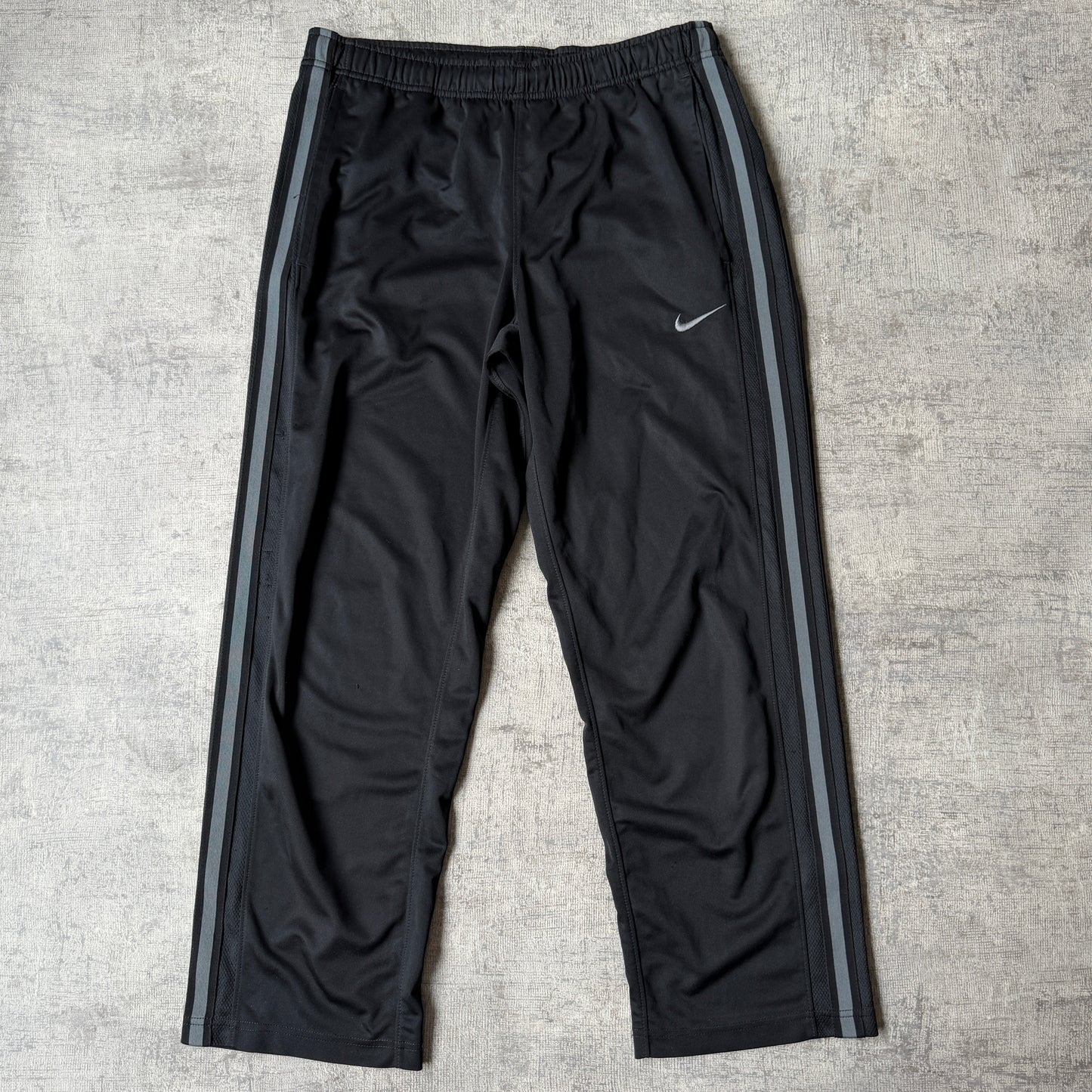 Nike Y2K Baggy Track Pants Size M Black/ Grey Pants Embroidered Logo                  -B38