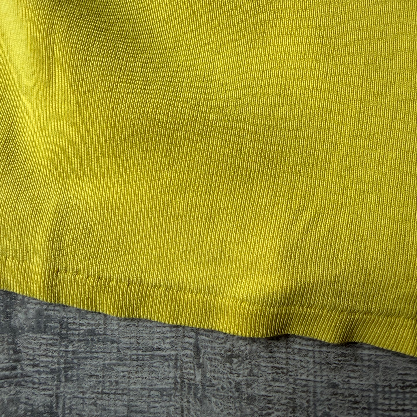 Ralph Lauren Womens Yellow V-Neck Top Size M Pink Little Pony Vintage Single Stitch Top             -C38