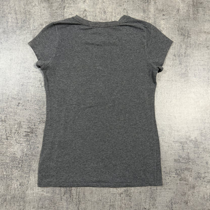 GUESS USA Women’s Grey Y2K Fitted Graphic Tee Size M Top               -I43