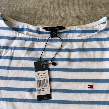 Tommy Hilfiger Womens Long Sleeve Shirt Size XS White/ Blue Striped Top NWT's        -A15