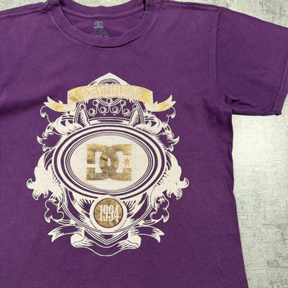 DC Skateboarding Y2K Womens Purple Graphic Tee Size M Womens
                -I40