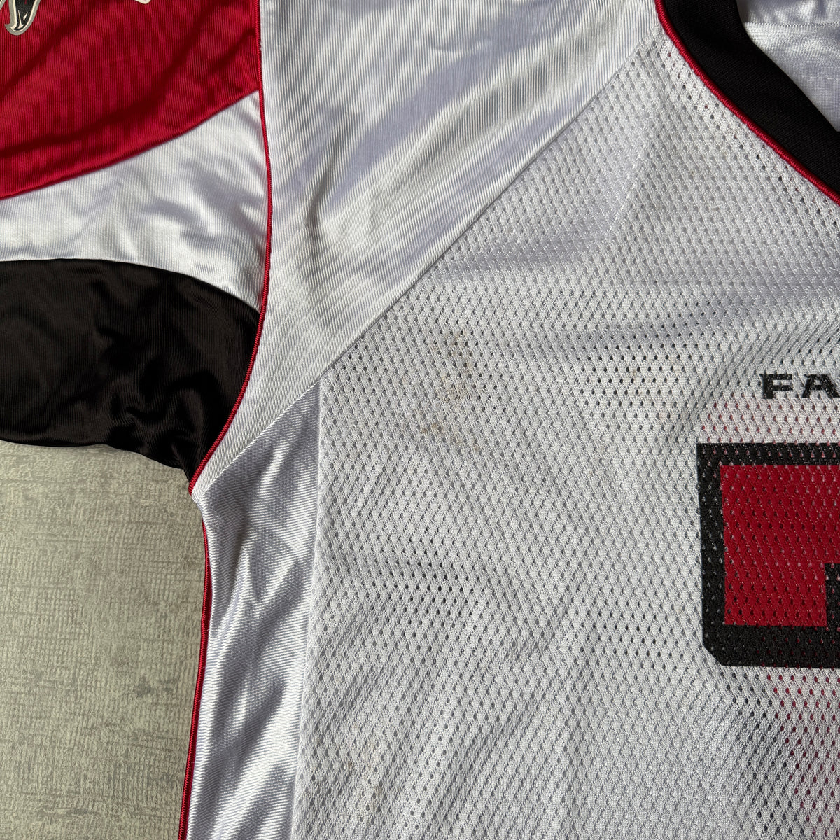 NFL Atlanta Falcons Jersey Size M Mens Vick #7      -H6