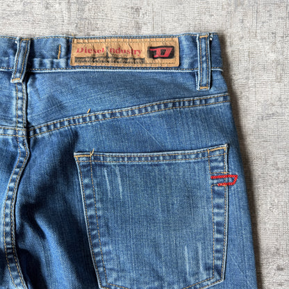 Diesel Industry Y2K Jeans Size 32 Straight Leg Blue Denim                 -E1