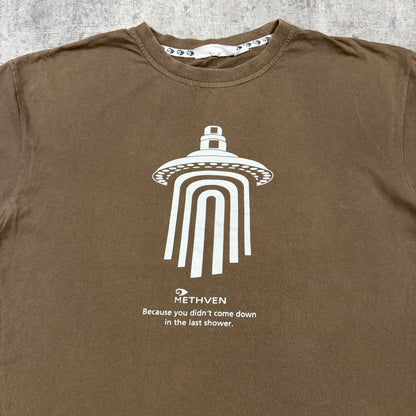 “Because You Didn’t come down in the last shower” Y2K Brown Tee Size L Mens              -I55