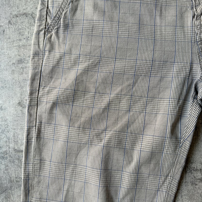 Oakley Mens Grey Plaid Cargo Shorts Size 34W 32L             -A49