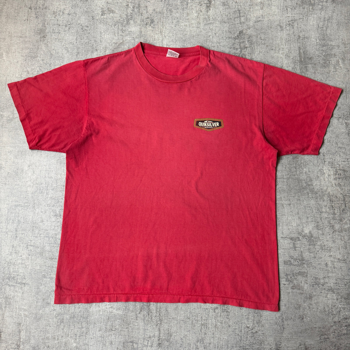 Quiksilver Vintage Red Graphic T Shirt Size XL Mens Single Stitch Made In USA          -G45