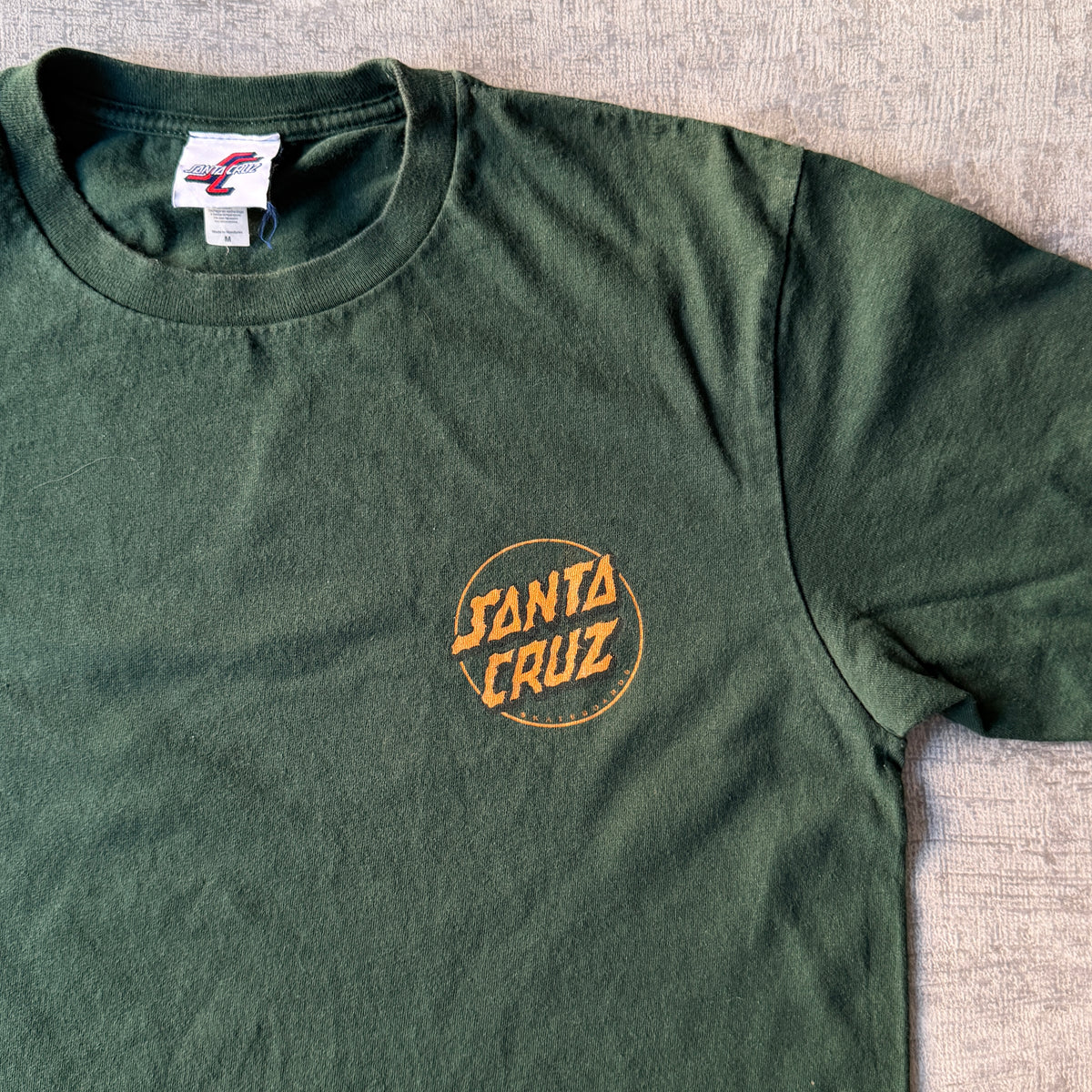 Santa Cruz Skate Y2K Green Graphic T-Shirt Size M Mens                   -D62