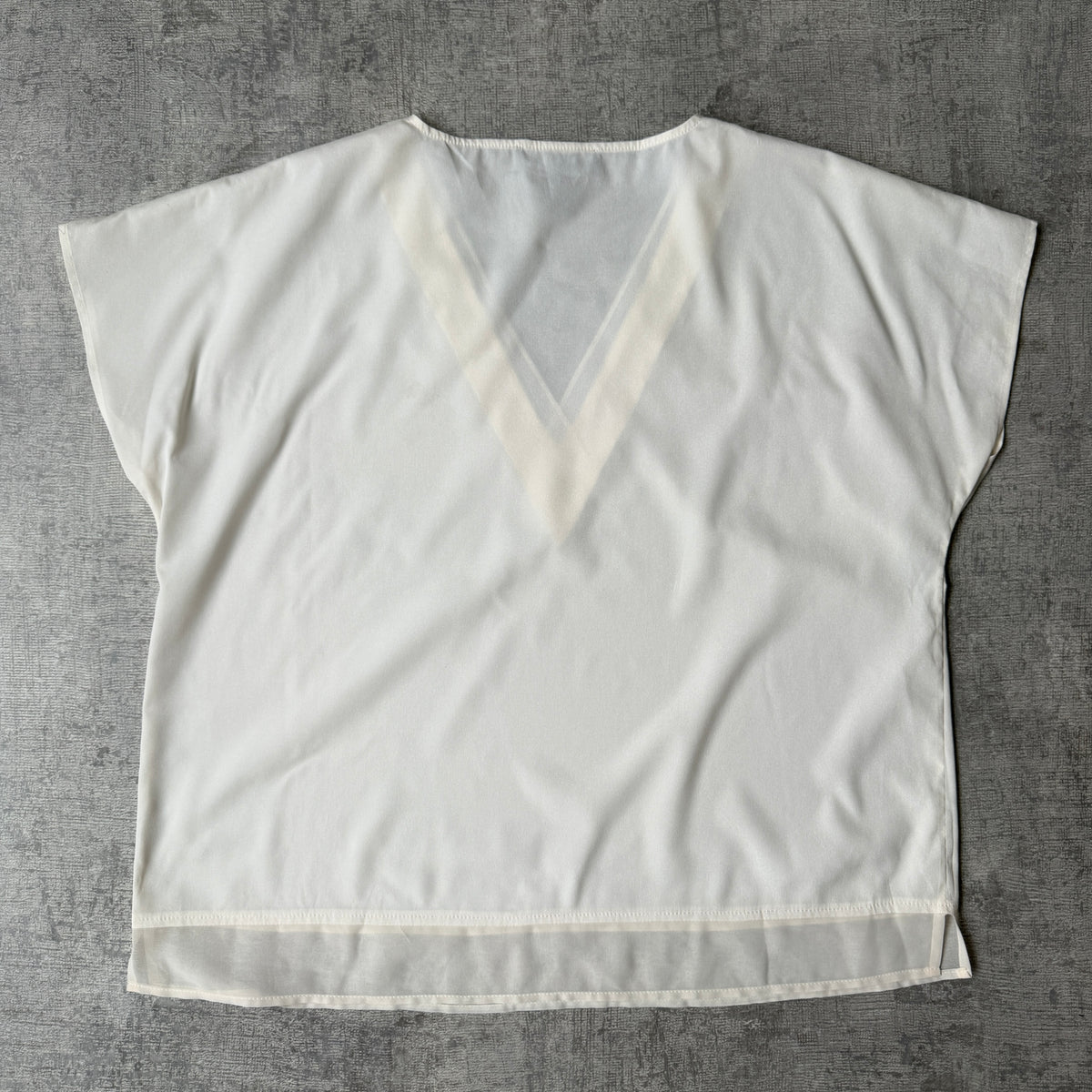 DKNY Womens Y2K White V Neck Blouse Top Size L Womens       -G67