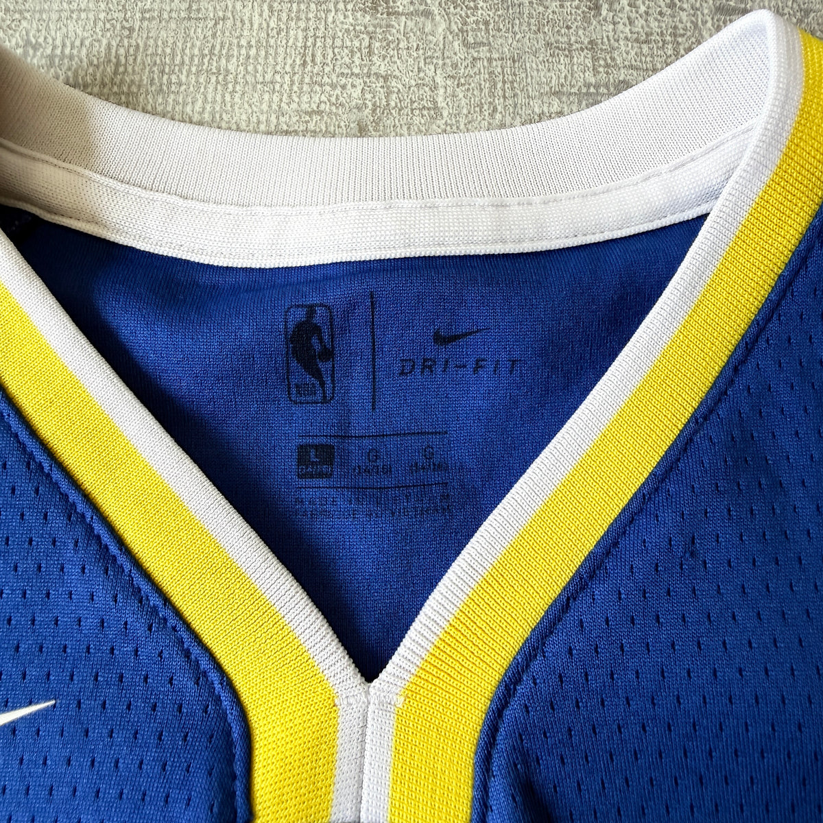 Golden State Warriors Stephen Curry NBA Jersey Size L Youth Fits S Womens           -C19