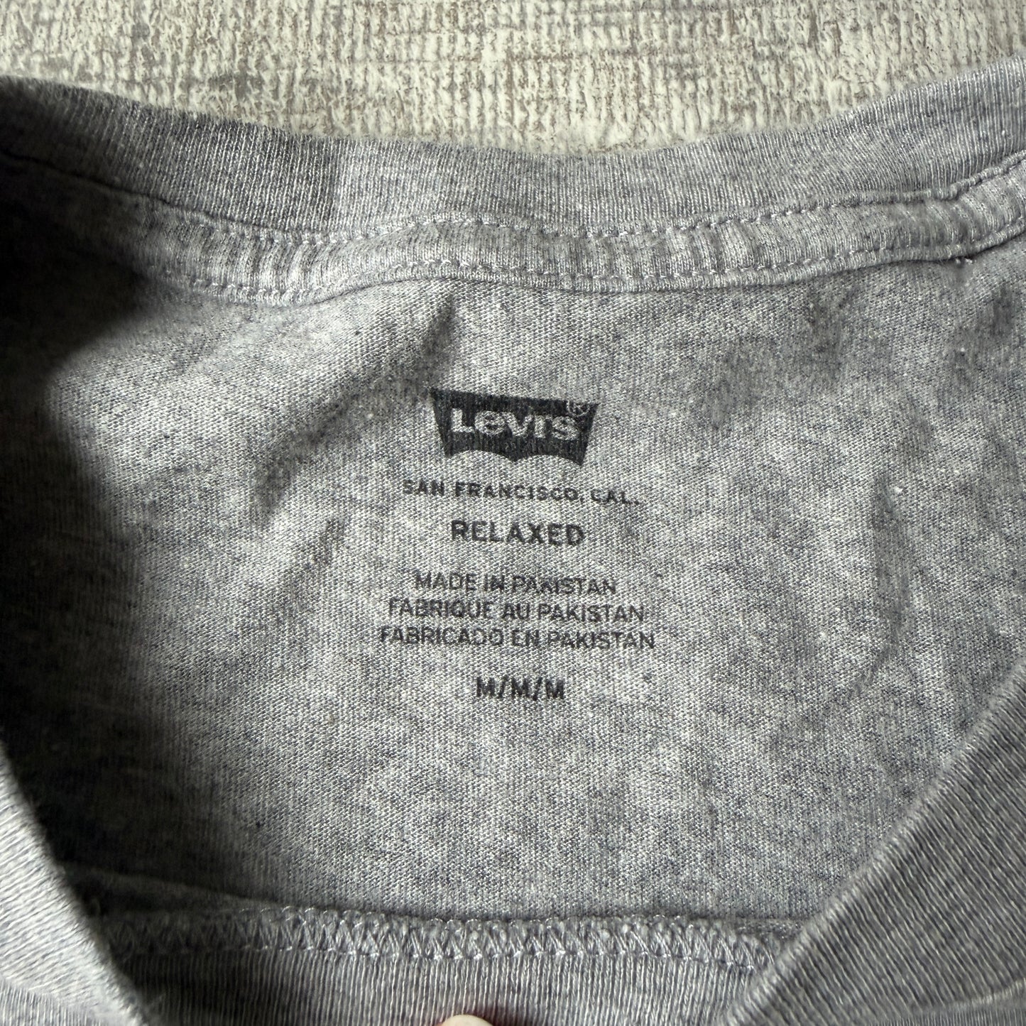Levi’s Grey Graphic T-Shirt Size M Mens Blue Arch Logo Top                       -E42