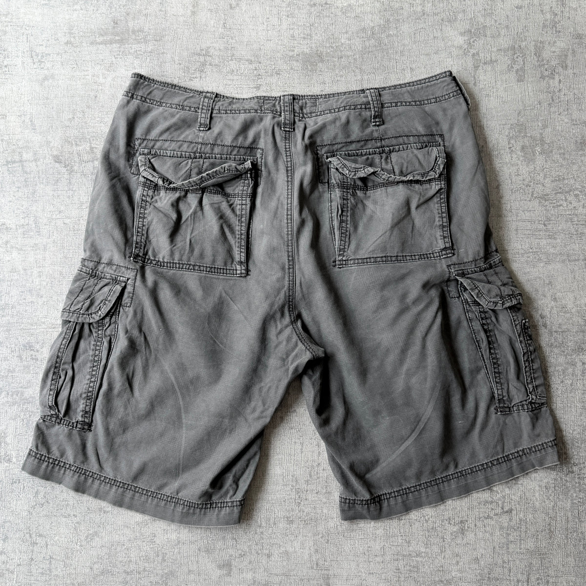 Footlocker Y2K Baggy Grey Cargo Shorts Size 36 Mens W' Drawstring               -D11
