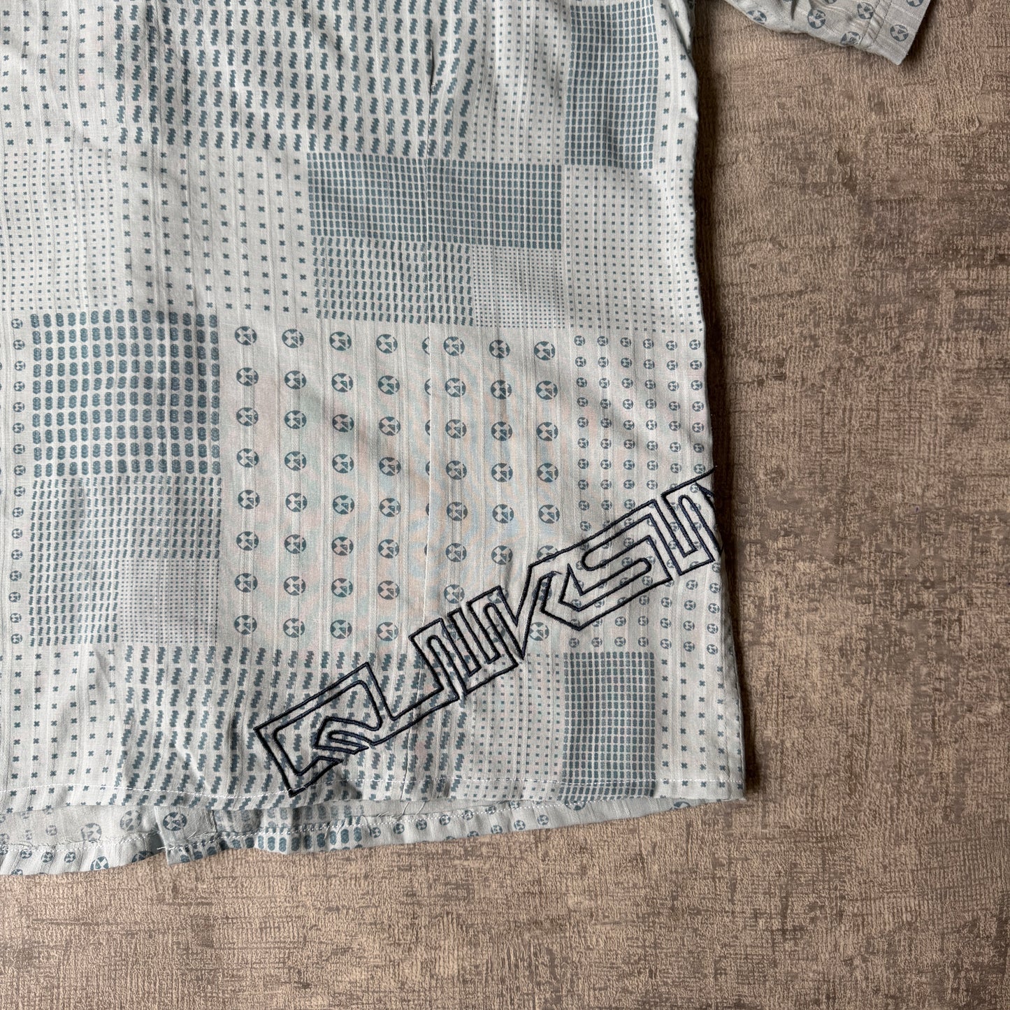 Quiksilver Y2K Mens Blue Button Up Shirt Size S Mens       -H5