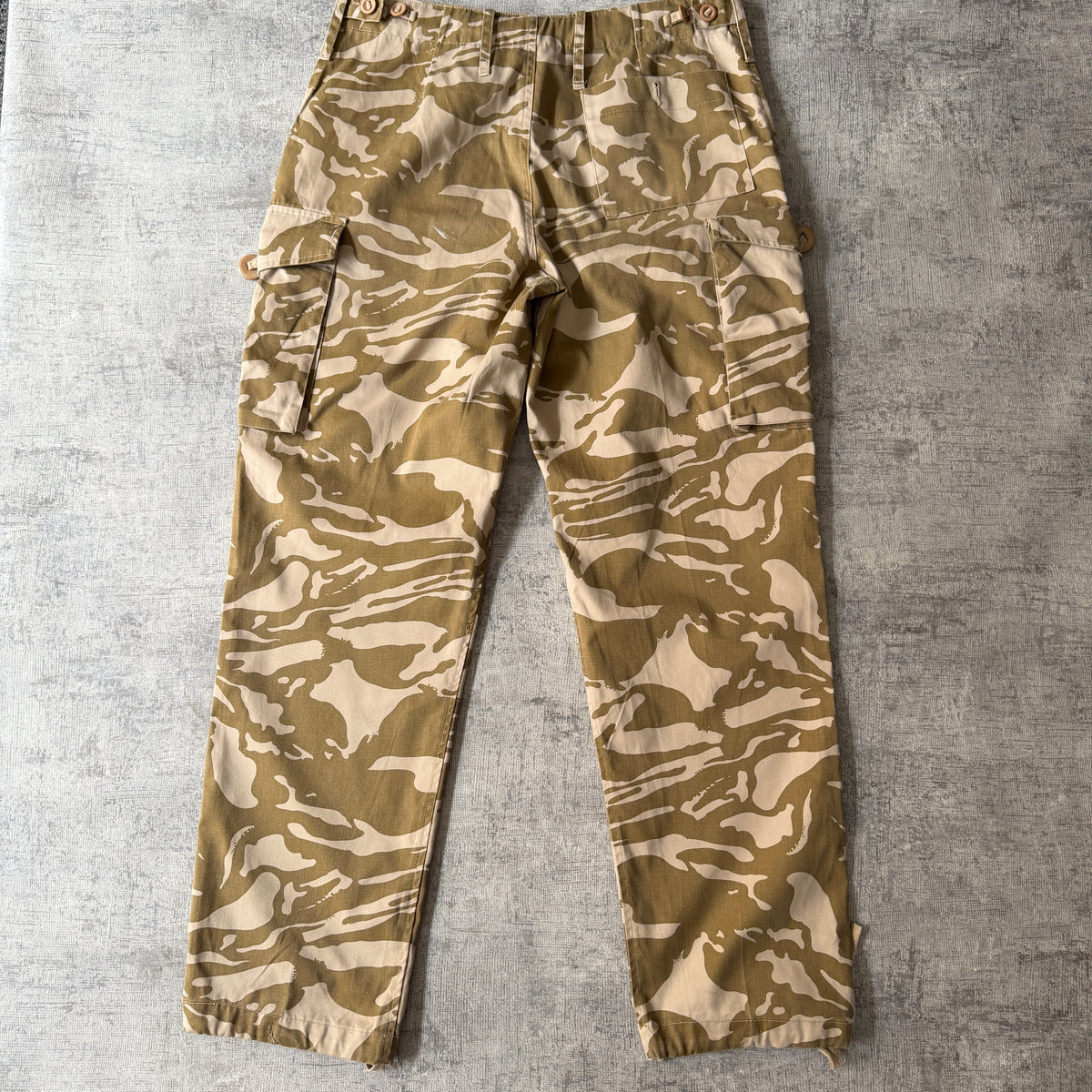 Vintage Military Cargo Pants Brown Camo Size 34 Mens G.G.S.           -B36