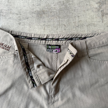 The Realm Y2K Baggy Cargo Shorts Size 36 Grey Pinstripe             -B40