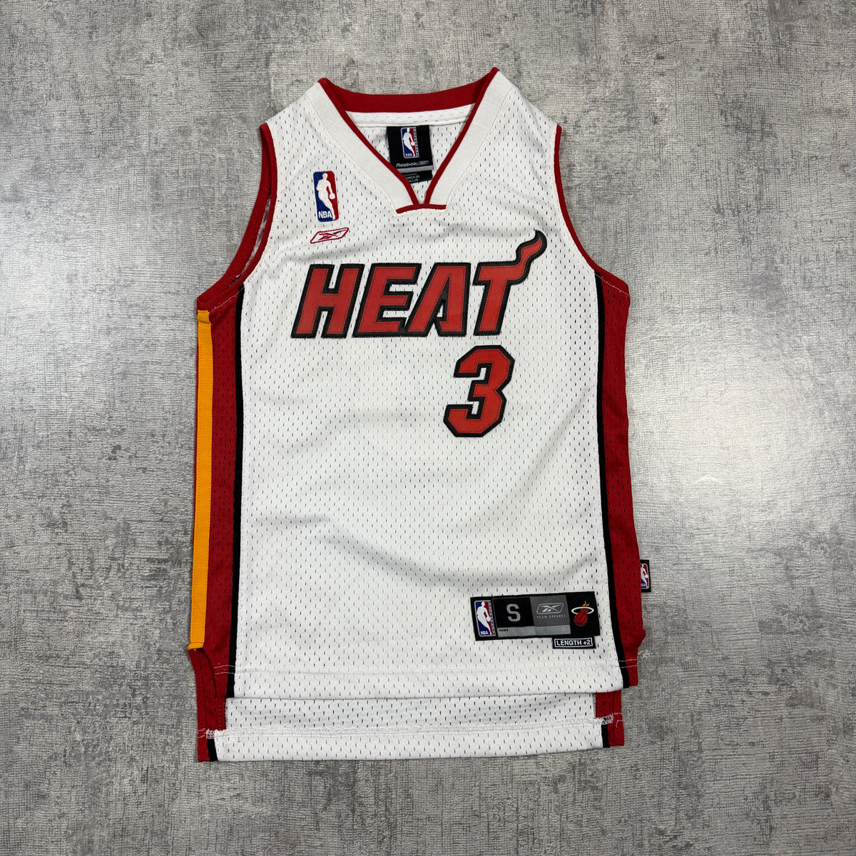 Vintage Miami Heat 2006 Dwayne Wade #3 NBA Jersey Size S/Y Fits XS Womens         -I9