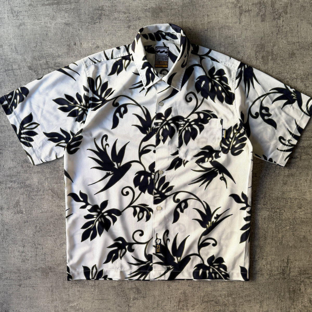 Billabong Spec-73 Y2K Button Up Size S Mens White Floral          -C55