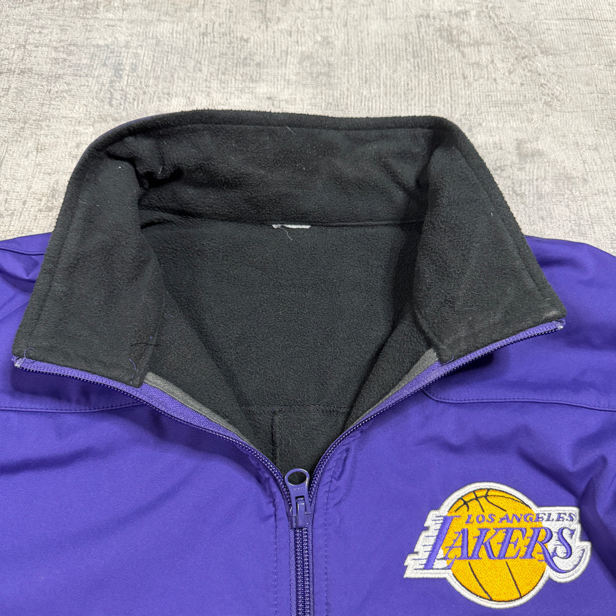 LA Lakers NBA Zip Jacket Fits Size L Mens Purple Fleece Lined                 -D23
