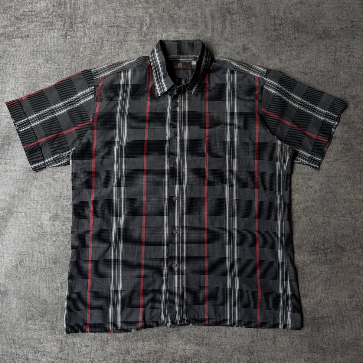 Givenchy Cropped Plaid Button Up Shirt Size 42/L Mens Short Sleeve             -A62