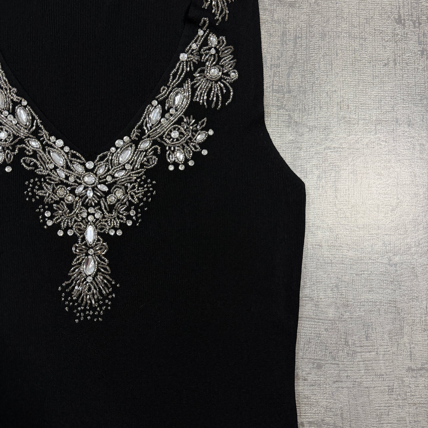 Chelsea Design Womens Vintage Black Bejeweled Tank Top Size L             -I47
