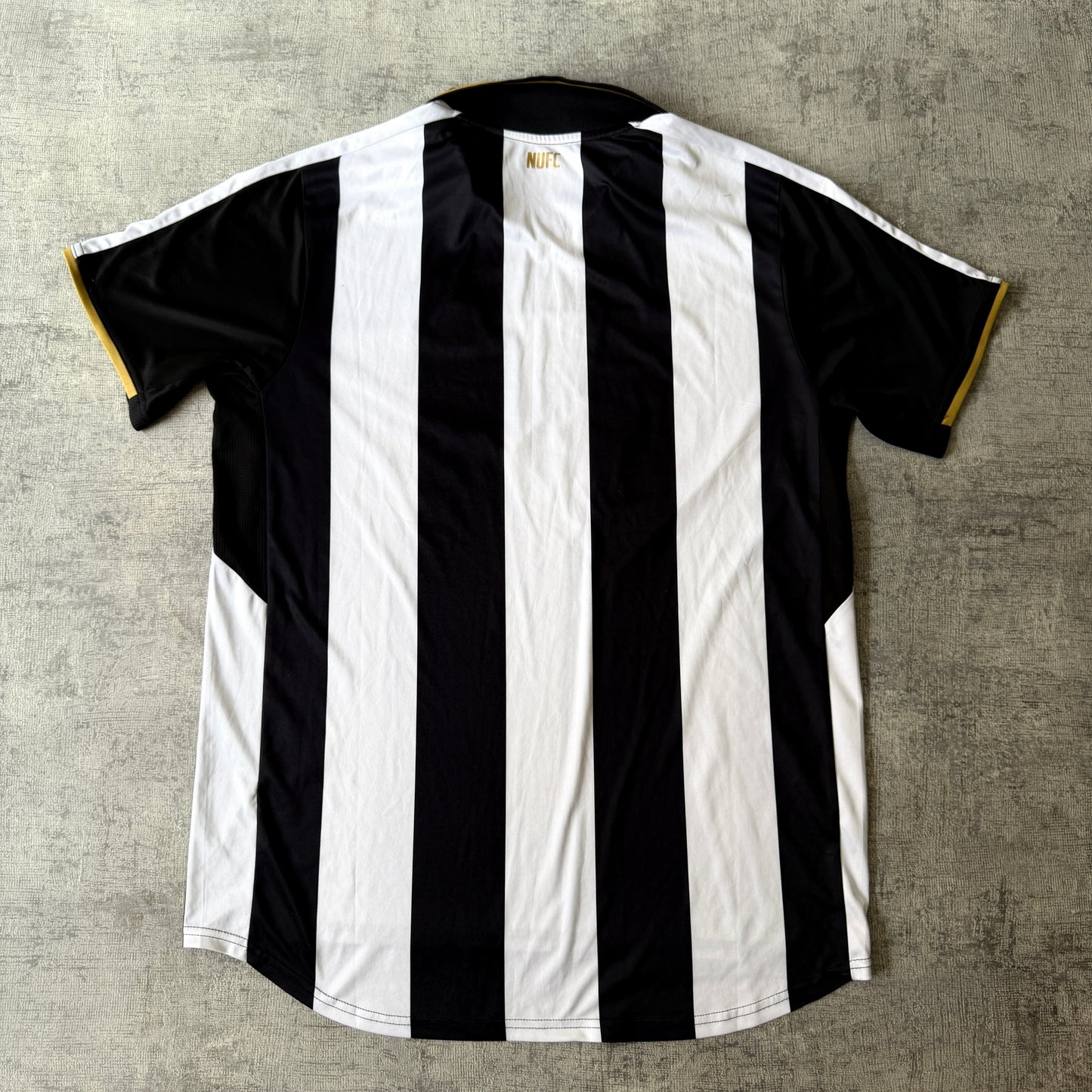 Newcastle United 2014-15 Home Soccer Jersey Size XL Mens Premier League        -C22