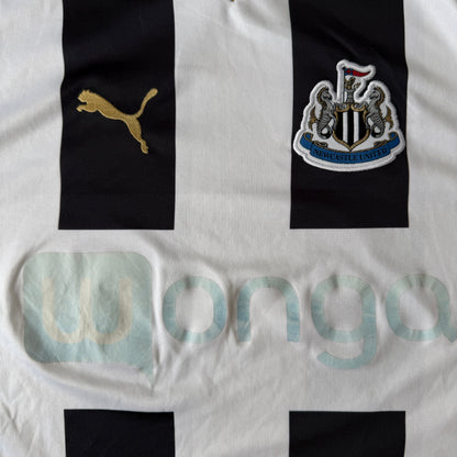 Newcastle United 2014-15 Home Soccer Jersey Size XL Mens Premier League        -C22