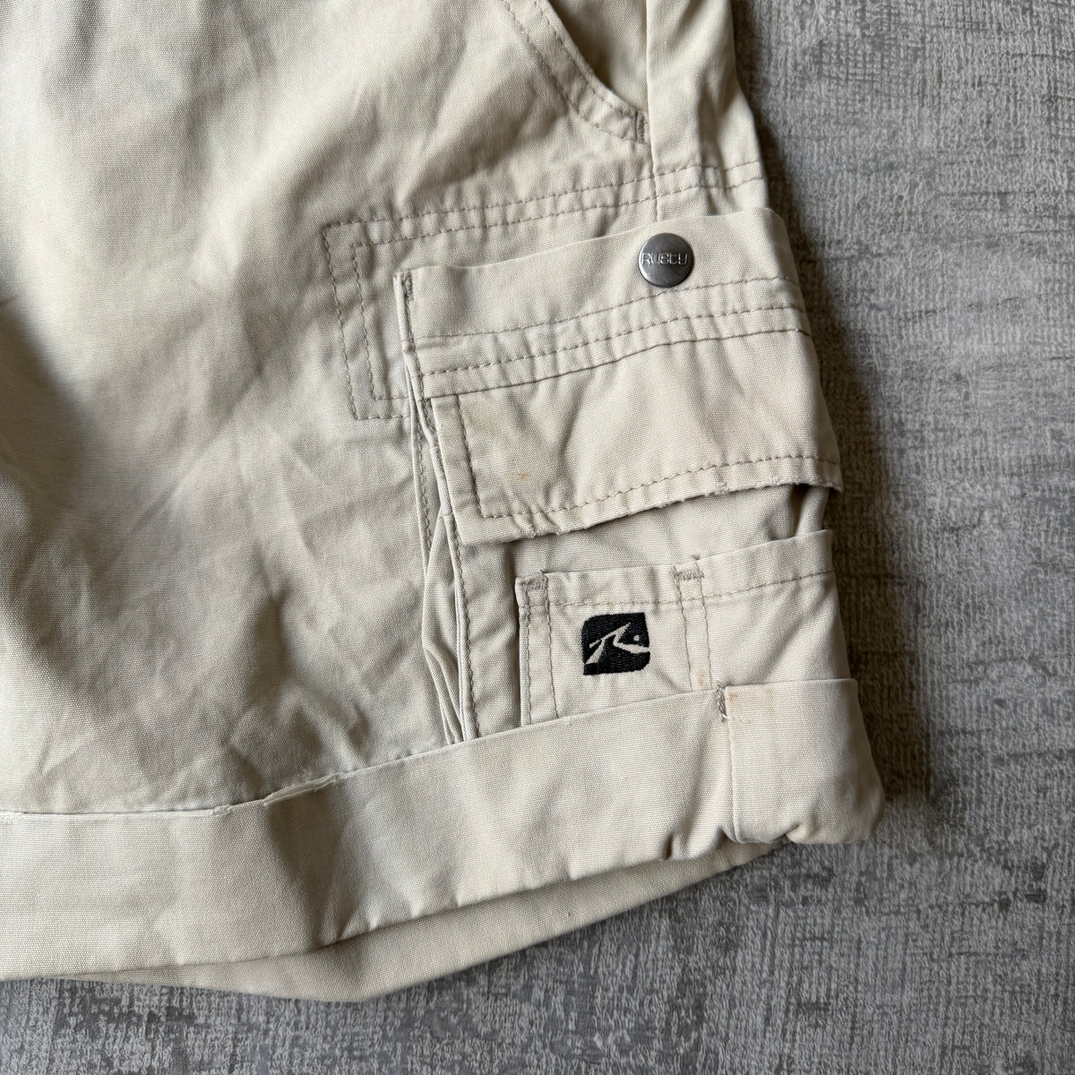Rusty Y2K Womens Cargo Shorts Size 10 Beige Mini Shorts           -C9