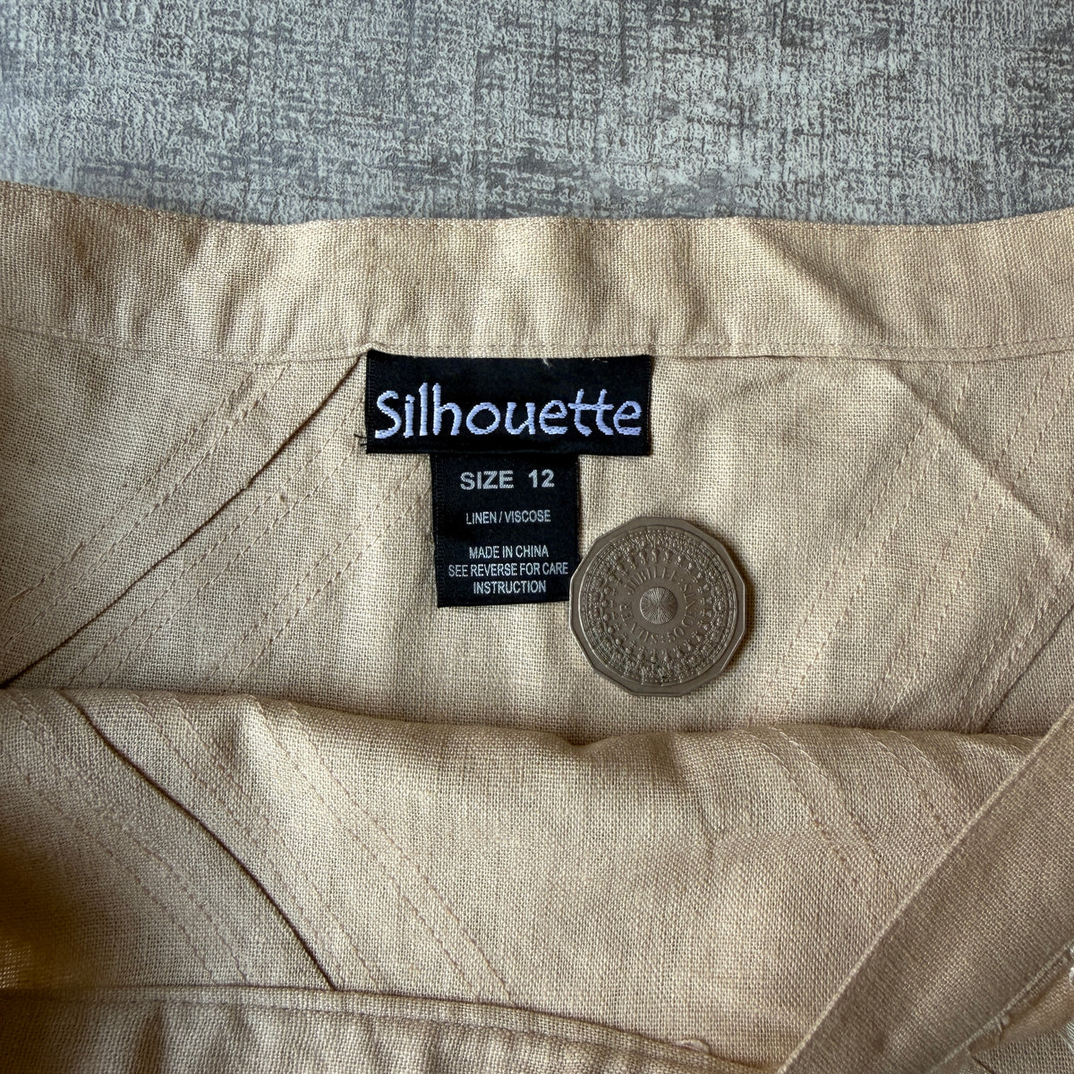 Silhouette Vintage Pleated Maxi Skirt Size 12 Womens Beige              -B59