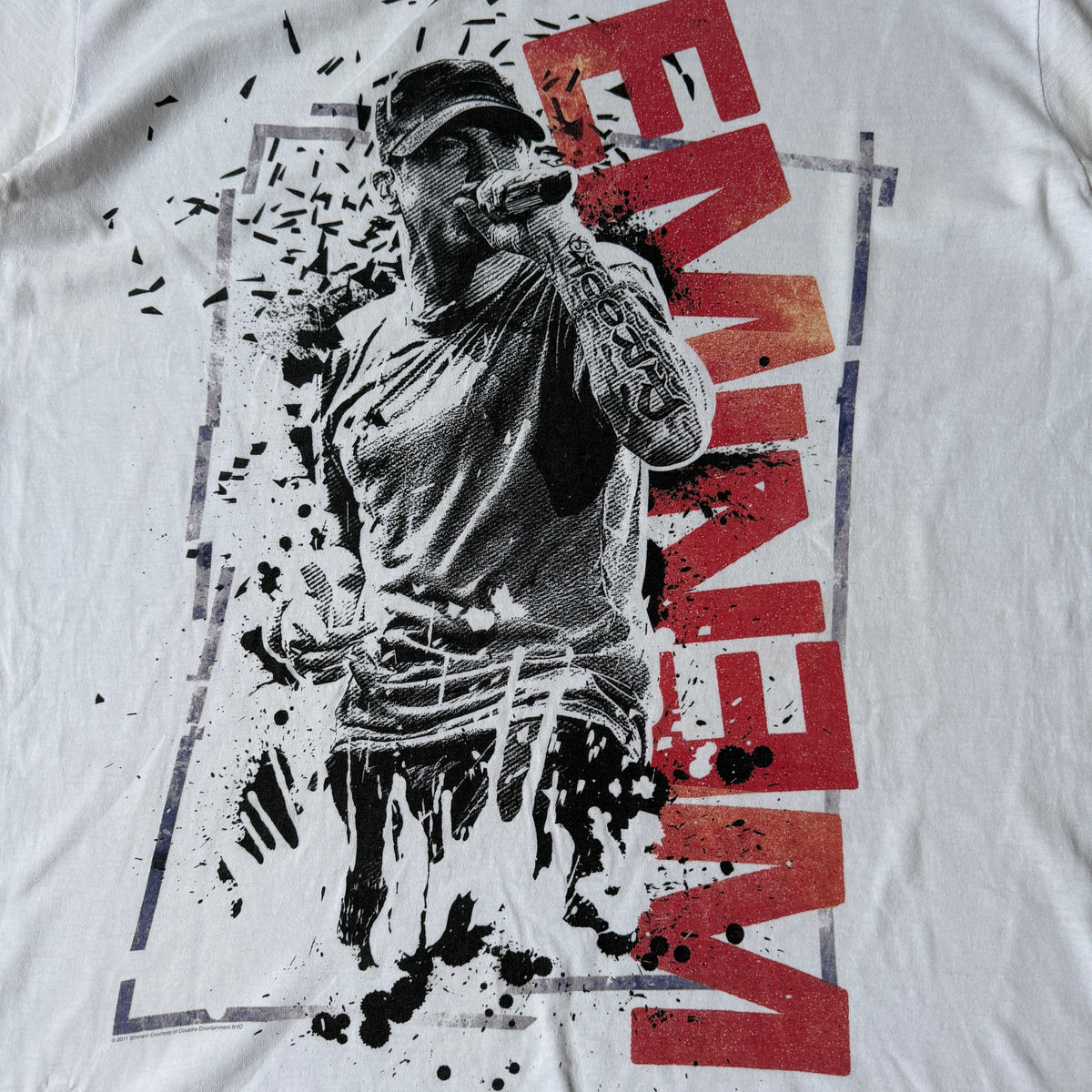 Eminem 2011 Australia Tour T Shirt Size L Mens White Tee        -G42